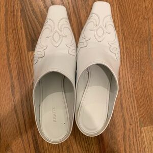 Khaite Madison Mule in white 36